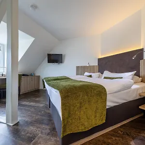 4* Hotell Trip Esplanade,