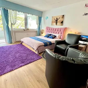  Apartment Stylish, Cozy & Quiet With One And Half In District 1